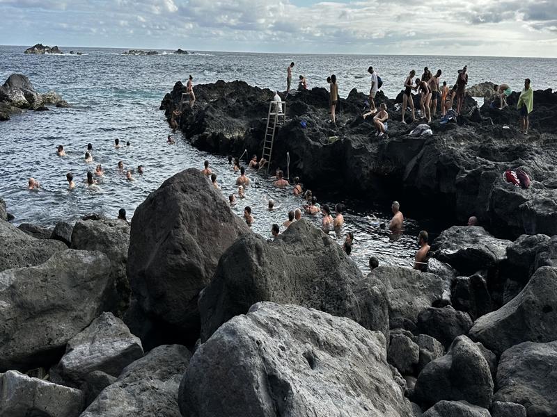 Hot springs meet the ocean