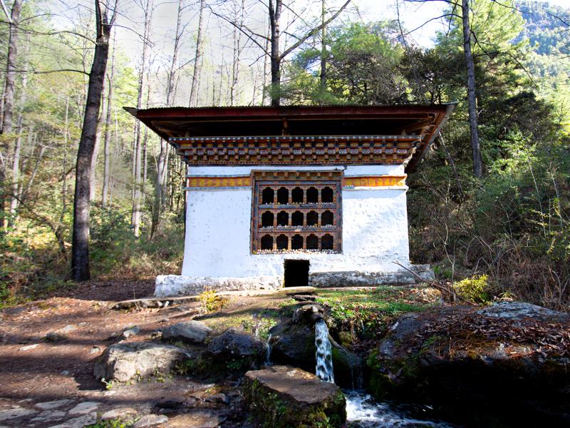 Water wheel on way to Tigers Nest