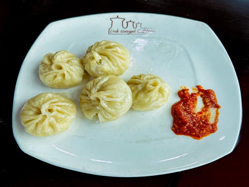 Momo's for snack after the hike