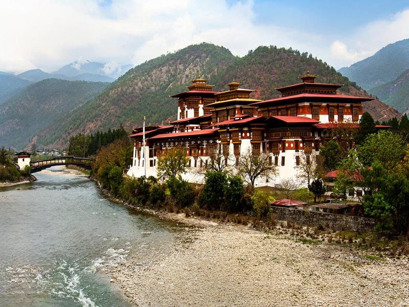 Punakha Dzong from the river