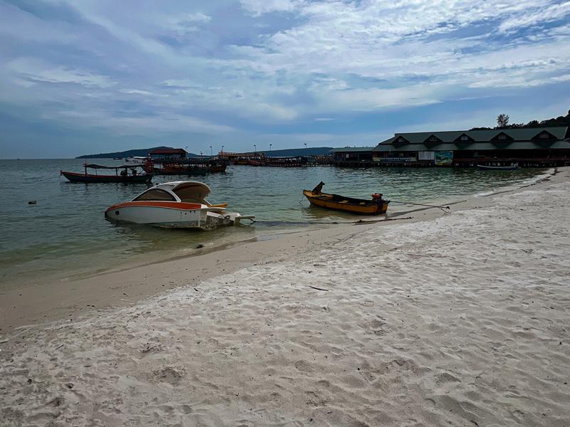 Kaoh Touch beach where our ferry dropped us off