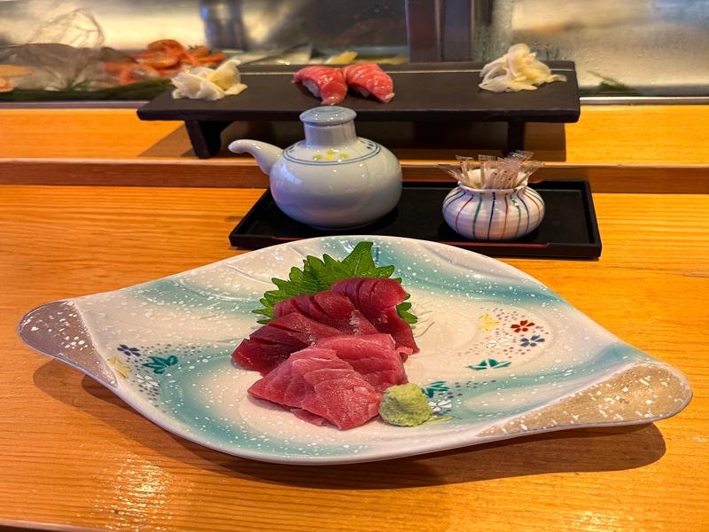 Back in Tokyo airport - fresh sushi!