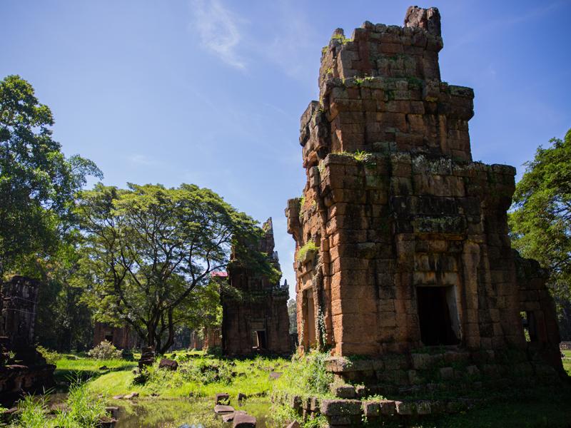 Group of smaller temples