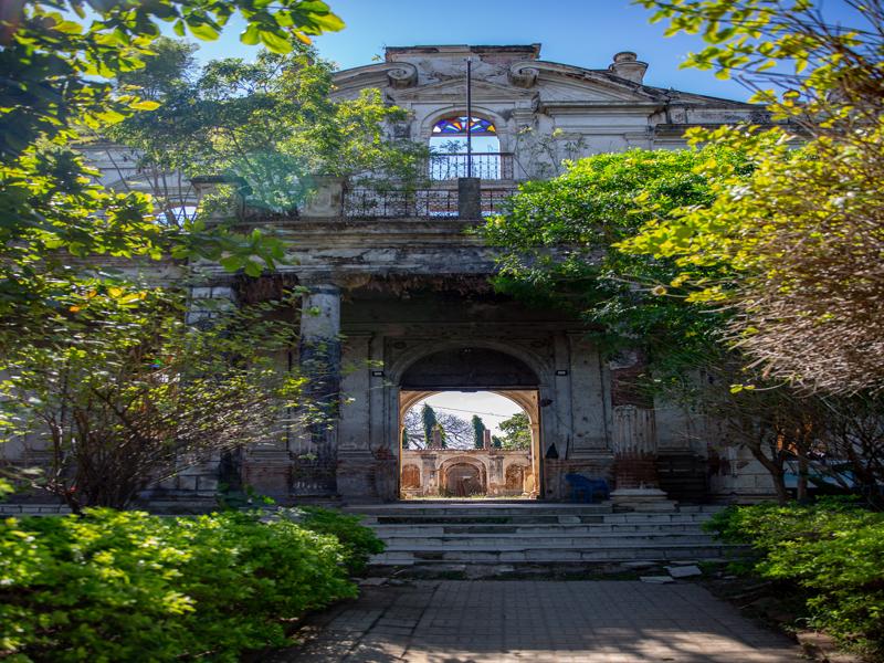 An abaondoned art school, they wouldn't let you go in