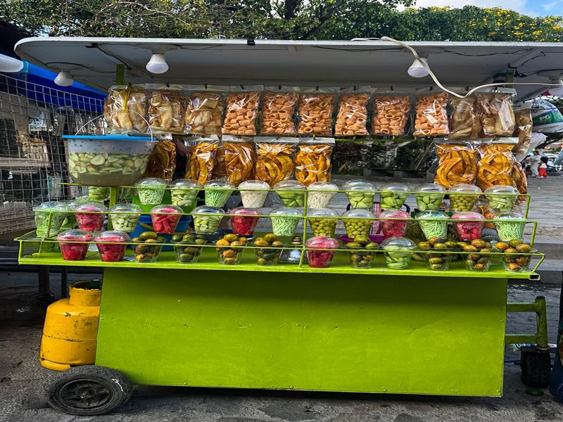 Fruit, plantains, pork rinds, etc