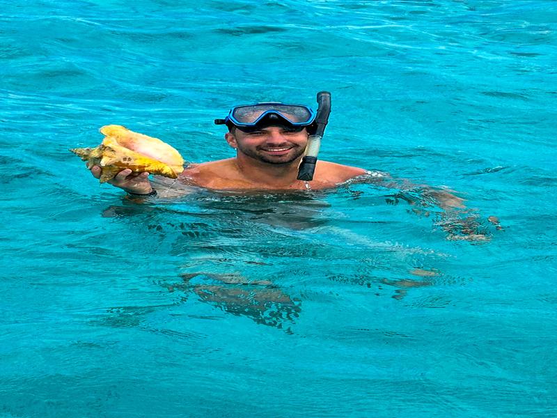 Diving from fresh conch