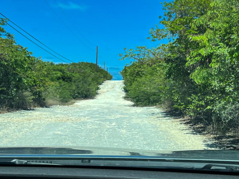 Road to Tropic of Cancer beach