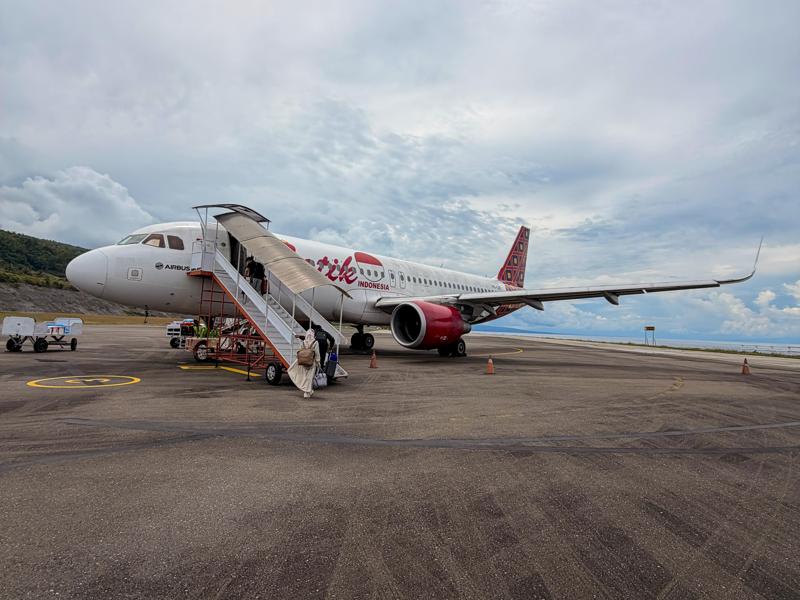 We had 3 flights to get from Luwuk to Labuan Bajo
