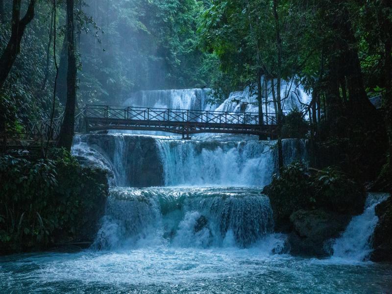 Piala waterfall