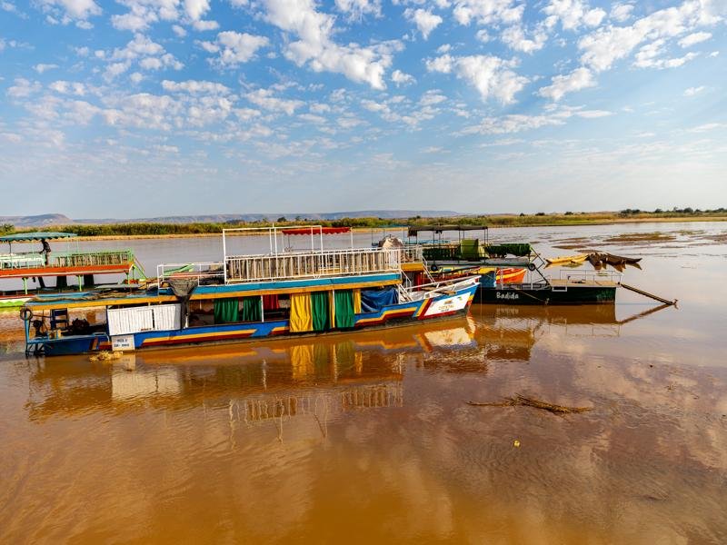 Other riverboats