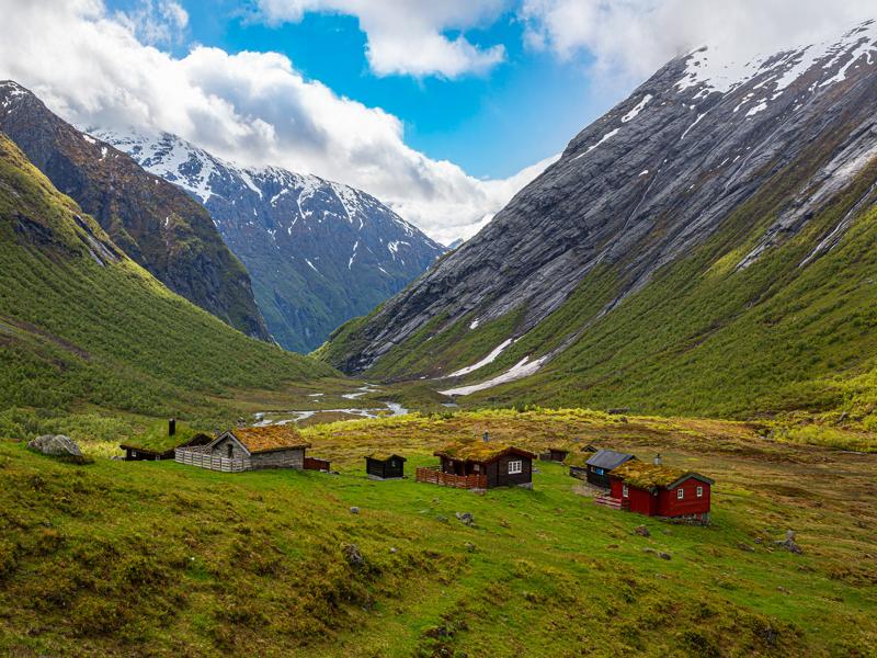 Scenic pass with houses we had to stop to admire
