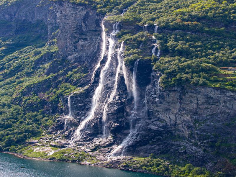 Seven sisters waterfall