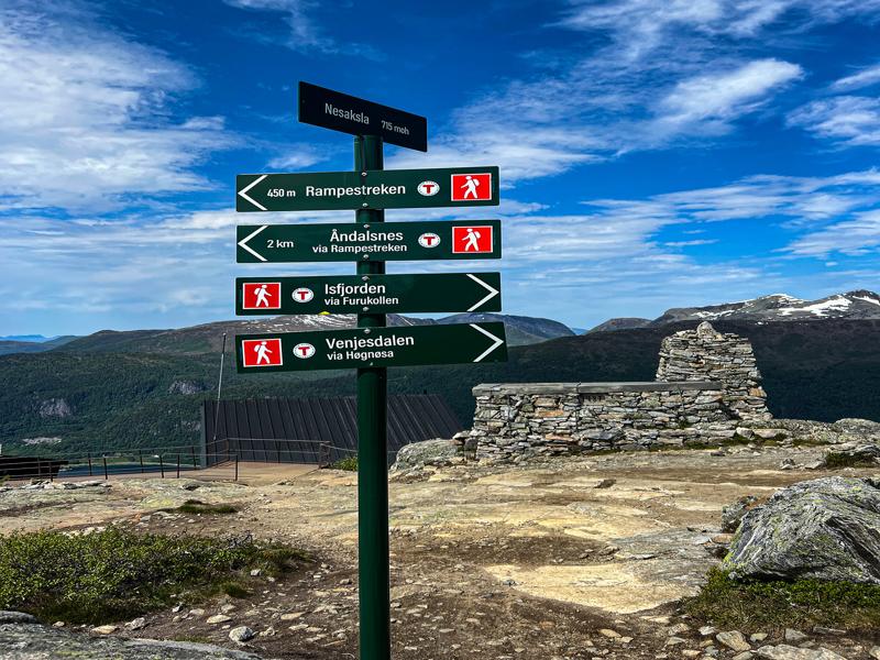 Beginning the ridge hike