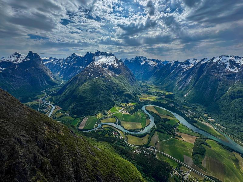Romsdalseggen Ridge Hike