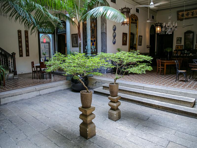 Blue Mansion interior courtyard