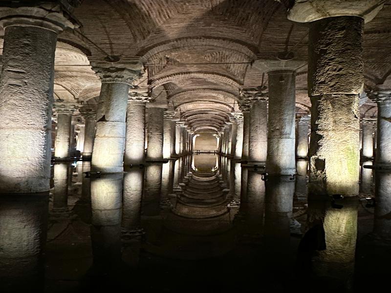 Basilica cistern